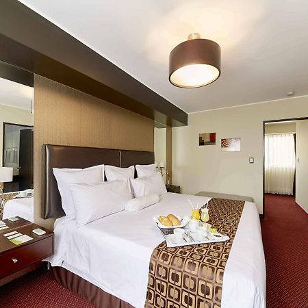 לימה Hotel Carrera מראה חיצוני תמונה