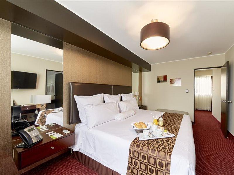 לימה Hotel Carrera מראה חיצוני תמונה