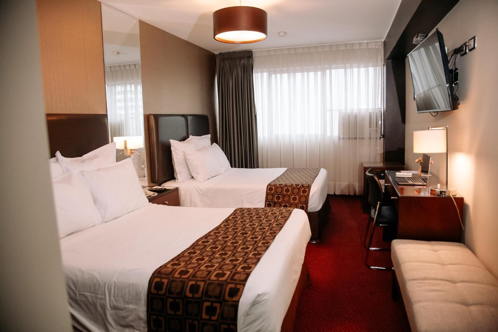 לימה Hotel Carrera מראה חיצוני תמונה