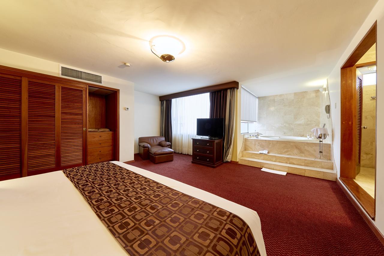 לימה Hotel Carrera מראה חיצוני תמונה