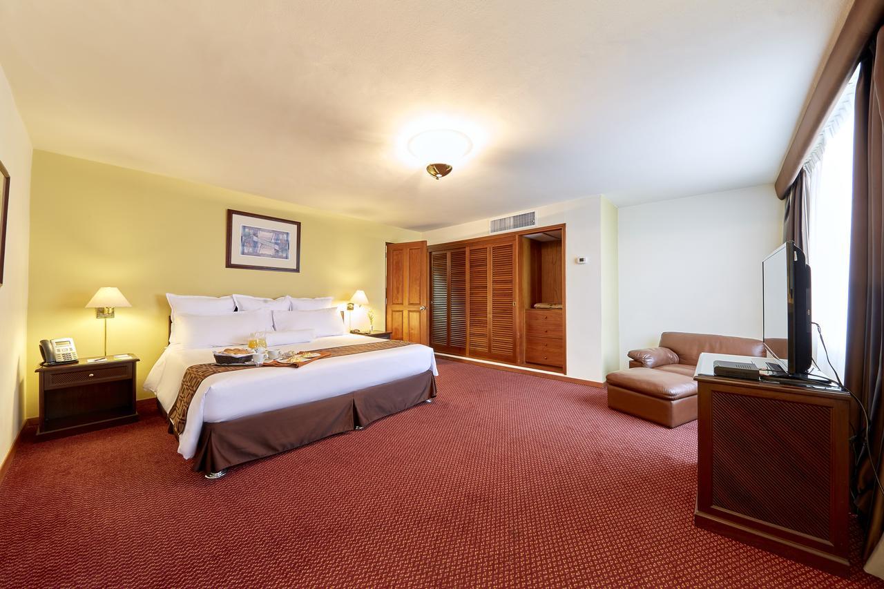 לימה Hotel Carrera מראה חיצוני תמונה